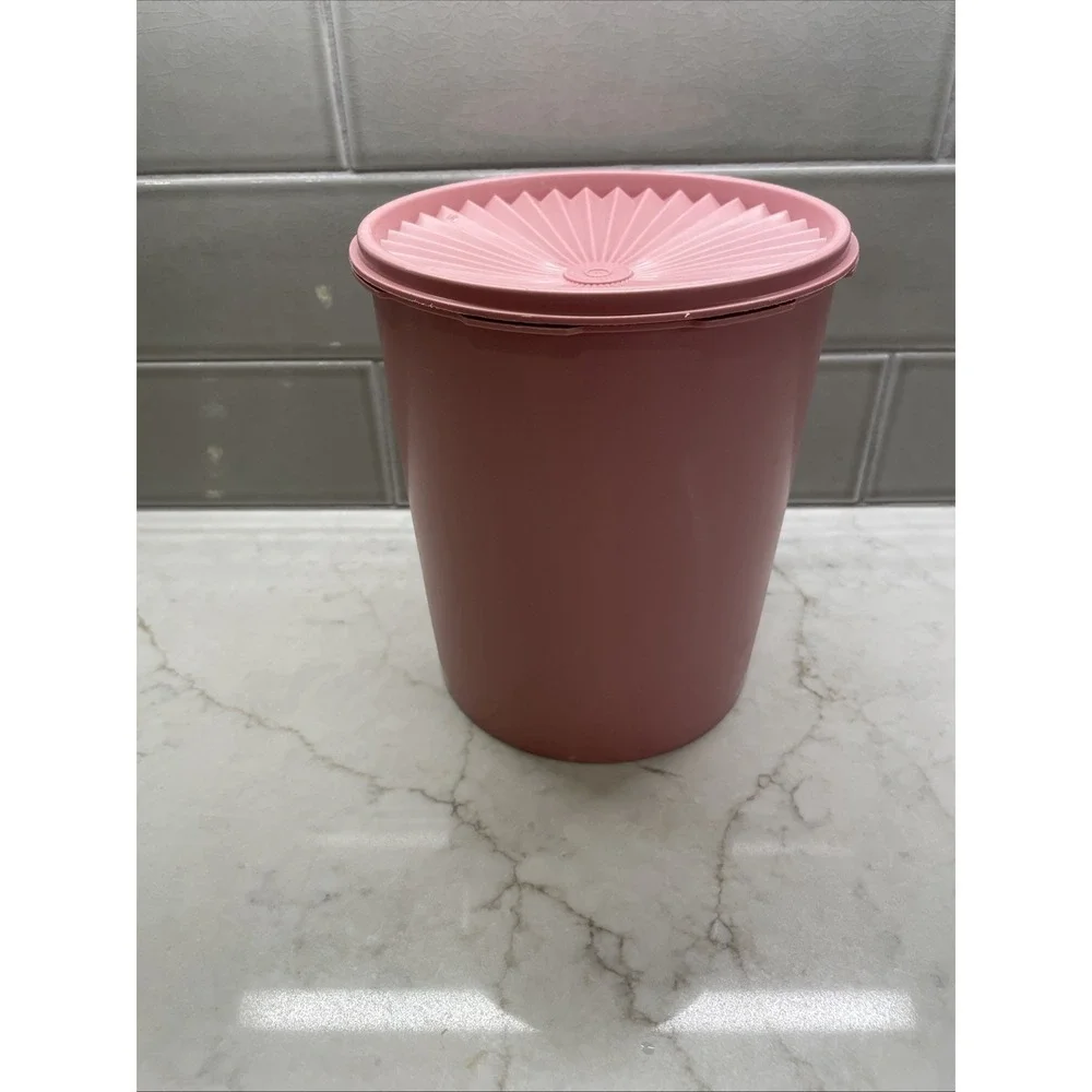 Vtg Tupperware Dusty Rose Pink Mauve 8 1/2
